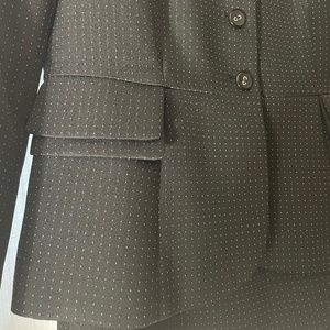 Tahari Skirt Suit
